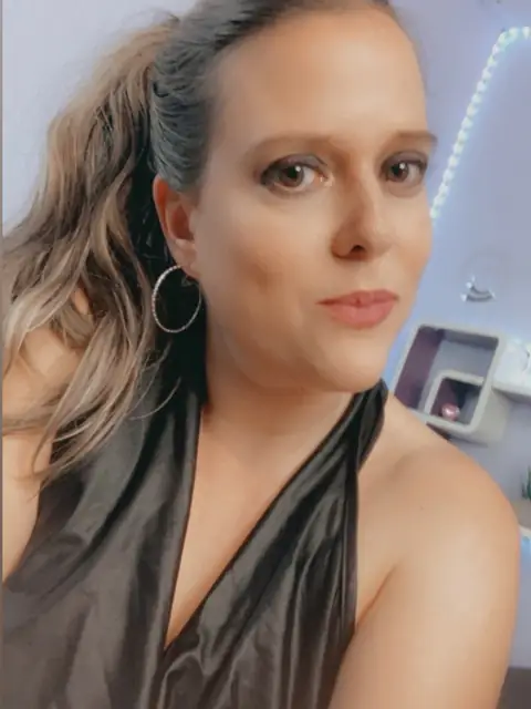 Ella Unendlich on OnlyFans