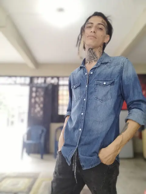Steven33 on OnlyFans