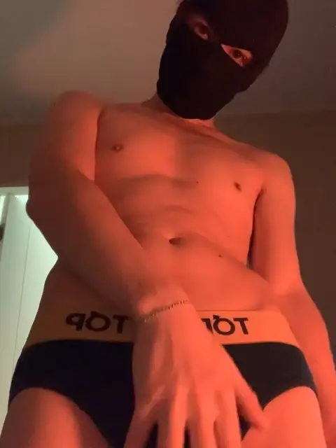 Bryan Camilo on OnlyFans