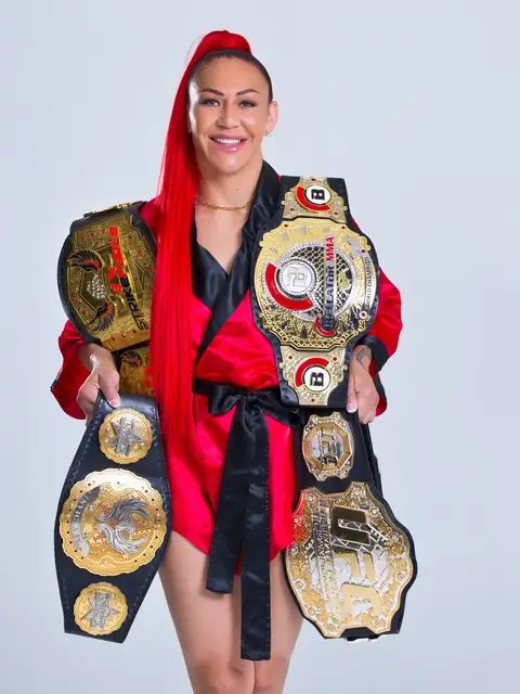 CrisCyborg on OnlyFans