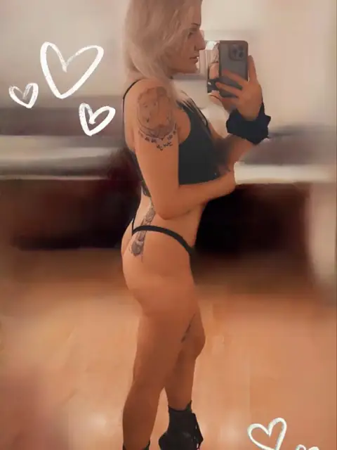 Alice Rose Kaine on OnlyFans