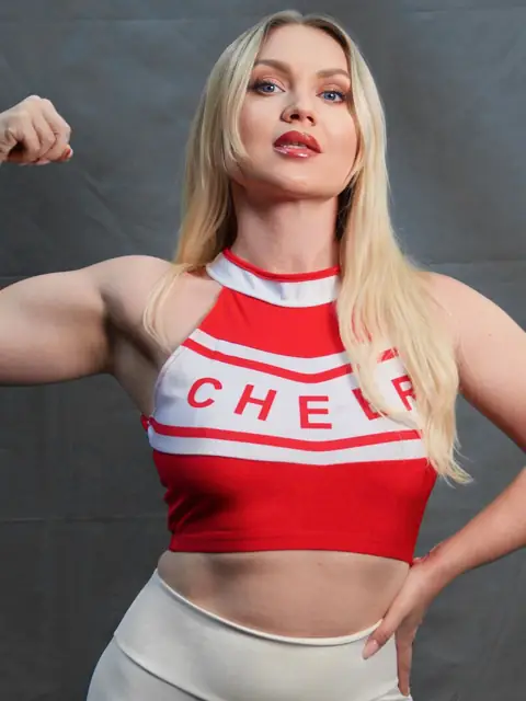 Natalie Pauer on OnlyFans