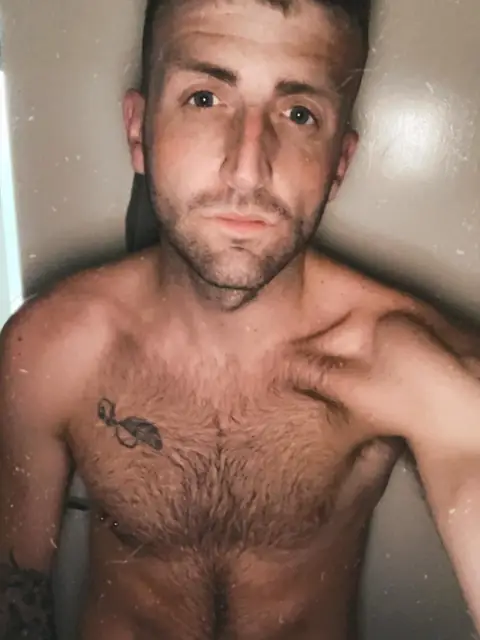 Robert Burns on OnlyFans