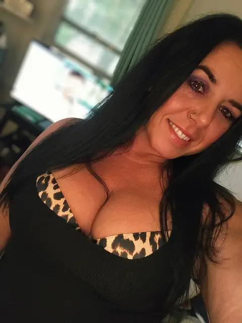 Kandymom04 on OnlyFans