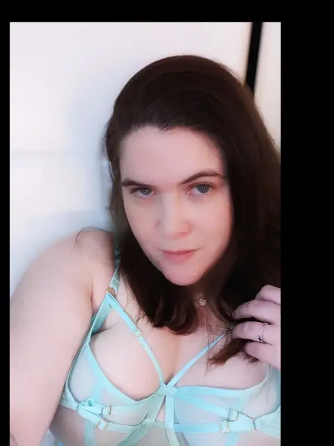 Red Fox on OnlyFans