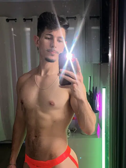 MidnightHorns3x on OnlyFans