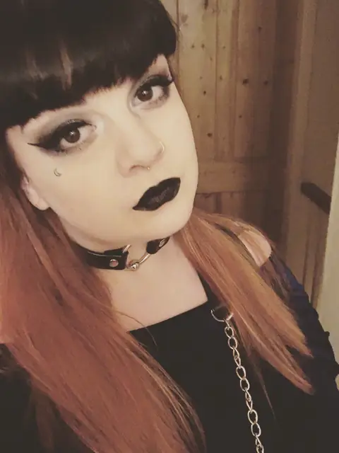 Carrie Darling on OnlyFans