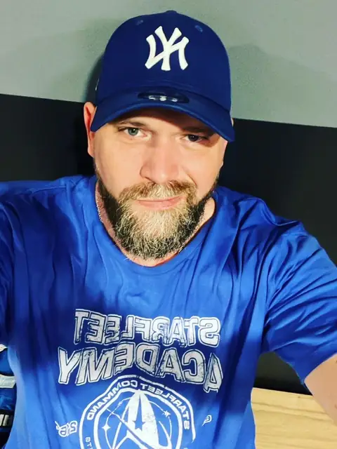 Powergay93 on OnlyFans