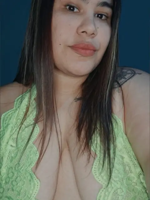 Isis Clarke KINKY OnlyFans profile