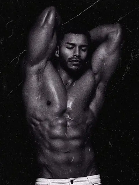 Oscar Rocha on OnlyFans