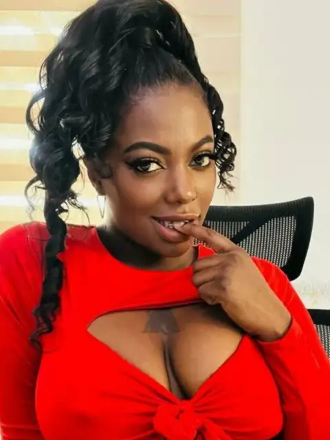 Eliana on OnlyFans