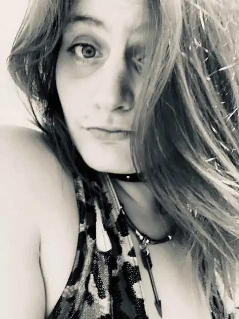 Sapphire Entertainer on OnlyFans