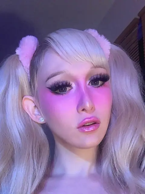 Jeylababe on OnlyFans