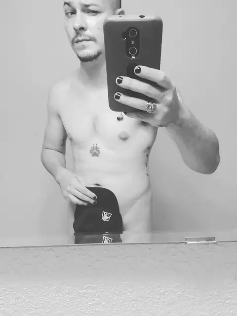 Jo L. on OnlyFans