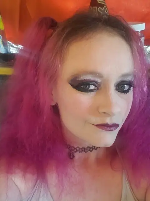Mandy Dickenz OnlyFans profile