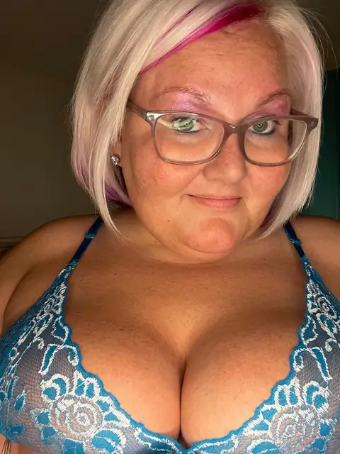 Burg OnlyFans profile
