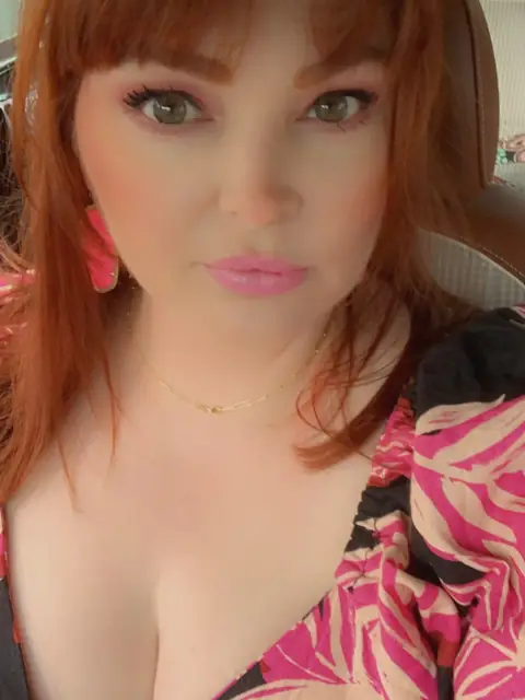 PrettyPolly on OnlyFans
