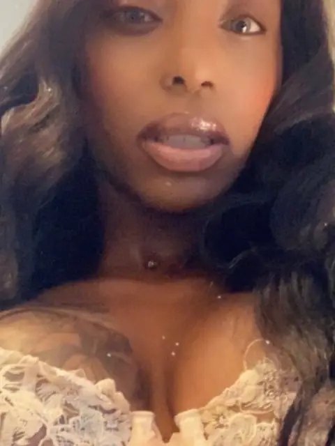 Only_Cheek$ on OnlyFans