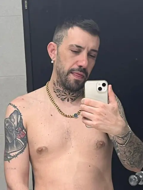BROKEN HEARTX on OnlyFans