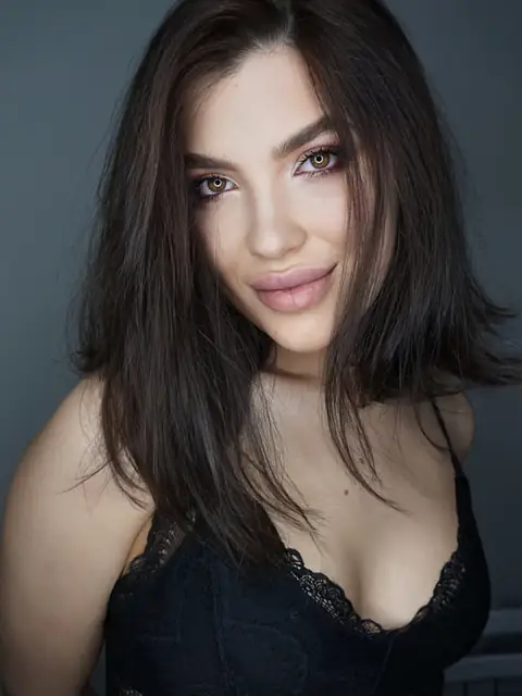 Viktoria OnlyFans profile