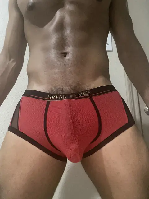 Romei s Room on OnlyFans