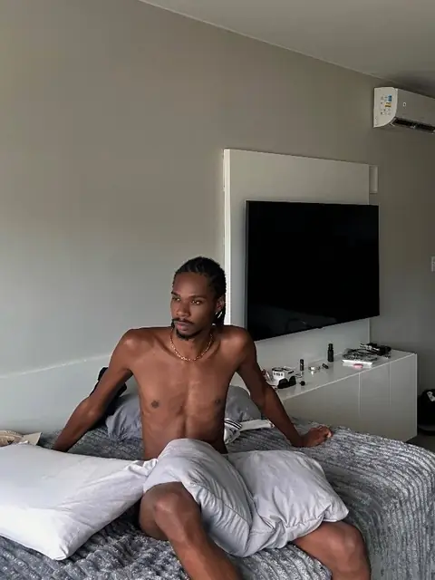 Jhon Jhon on OnlyFans