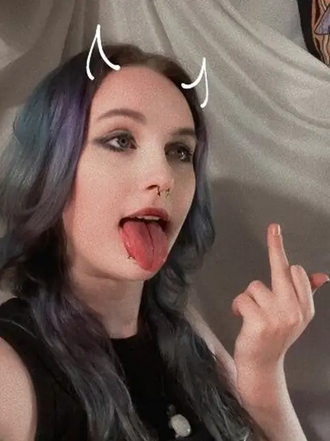 Divine Peach on OnlyFans