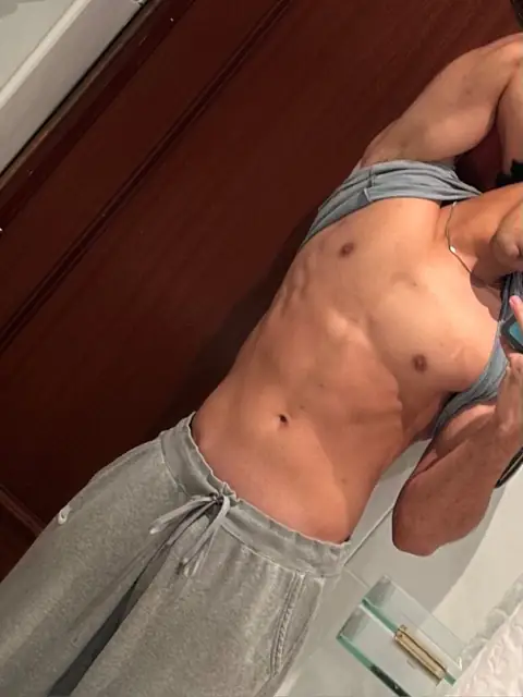 Maxx on OnlyFans