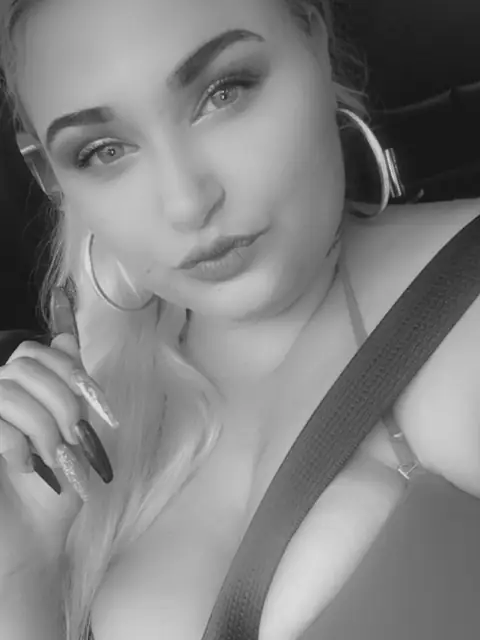 Kali Marie on OnlyFans