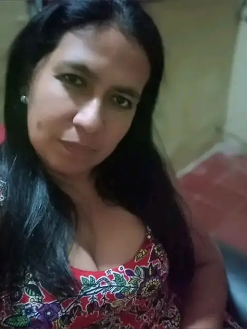 Lizbeth Paredes. on OnlyFans