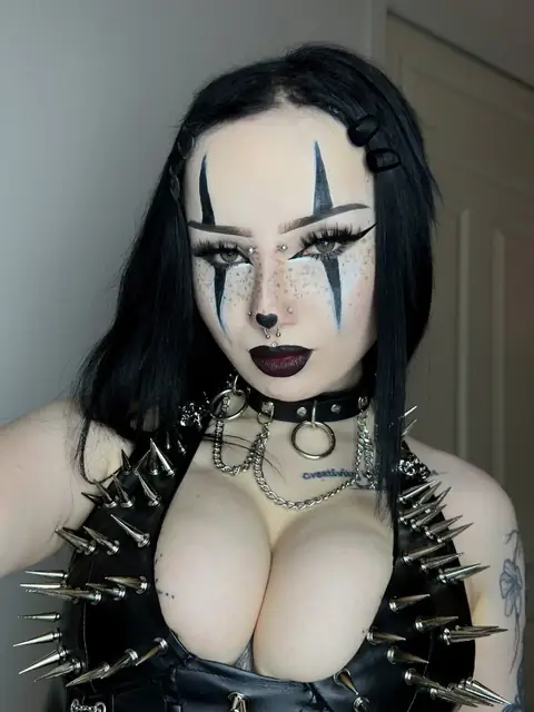 evekozifreee on OnlyFans