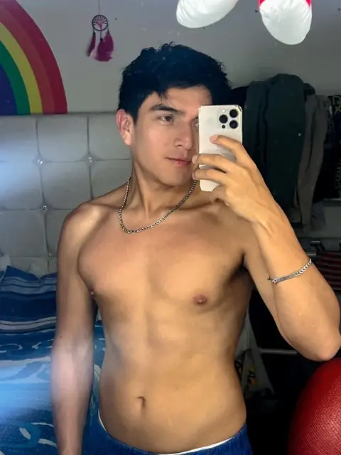 Nicol s Montenegro on OnlyFans