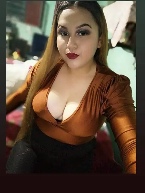 Nayeli Rios on OnlyFans