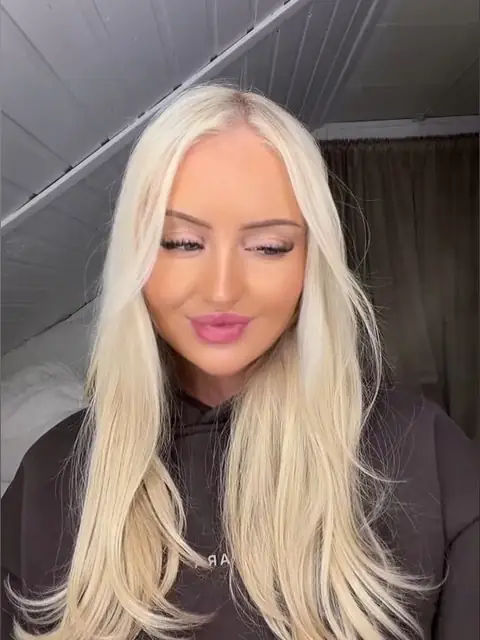 Norwegianbarbie on OnlyFans