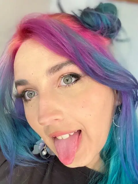 Alice LATINA MOMMY on OnlyFans