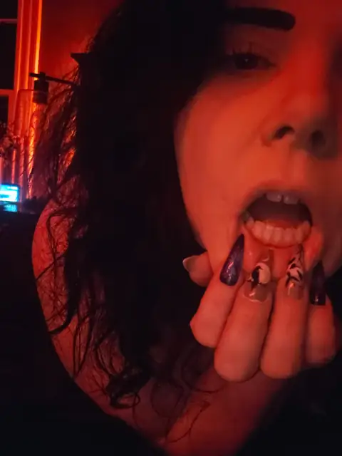 K Noir on OnlyFans