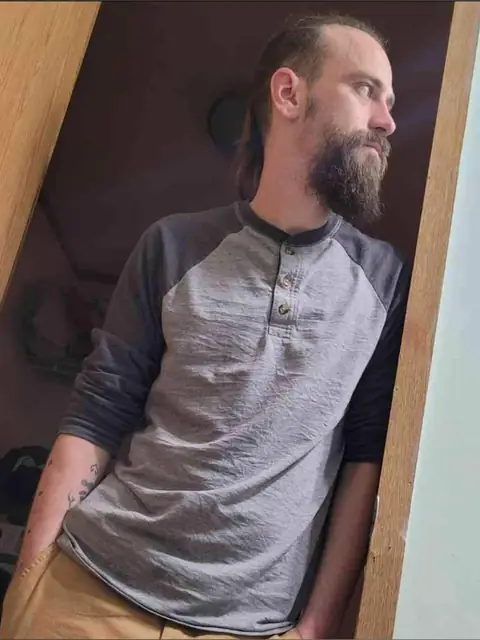 Daniel Lexington on OnlyFans