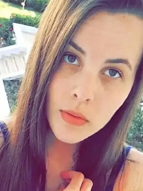 Bella Maria on OnlyFans