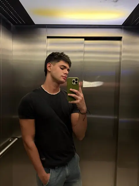 Diego Rojas OnlyFans profile
