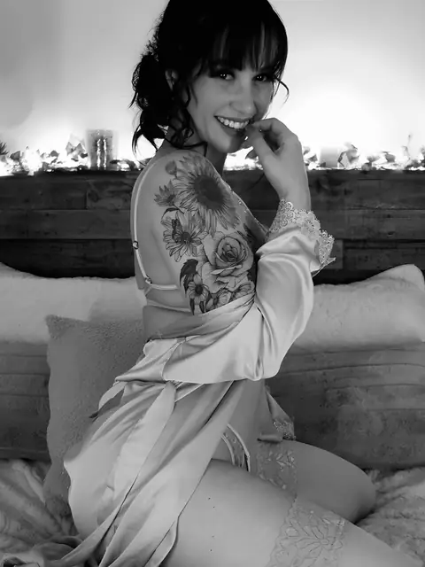 Cece ~ FREE on OnlyFans
