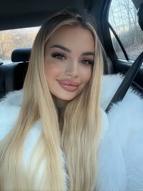 Laura on OnlyFans