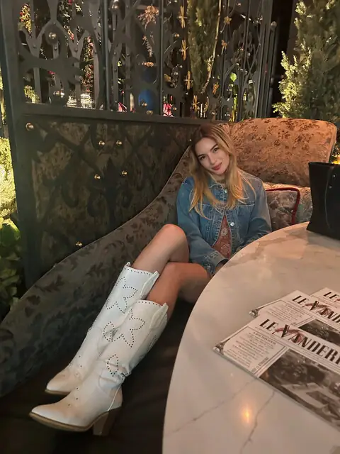 Olivia Snow on OnlyFans