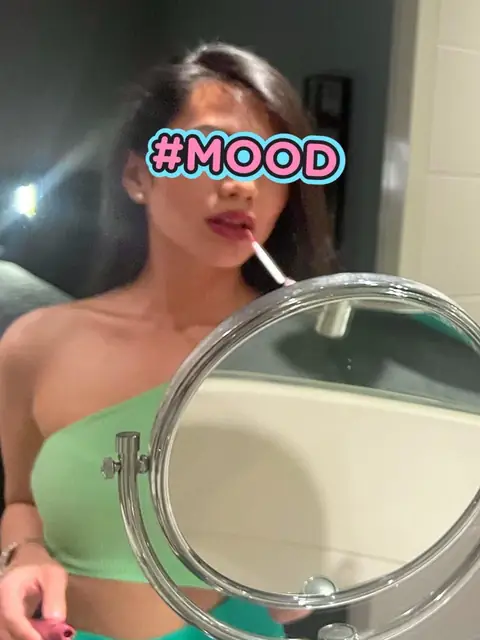 Constance on OnlyFans