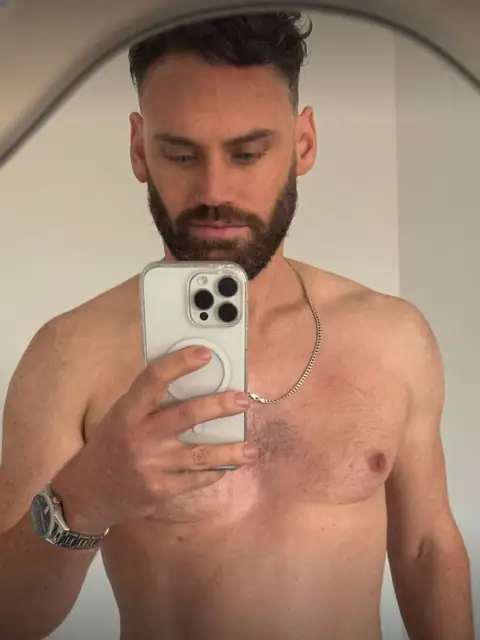 Alex Autumn on OnlyFans