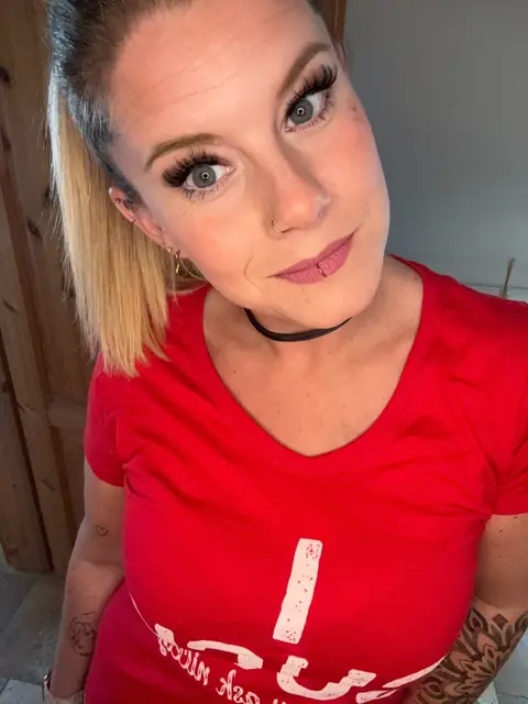 DeepthroatVanessa Free on OnlyFans
