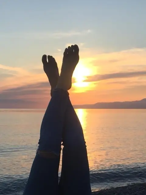 Feets in Wonderland on OnlyFans