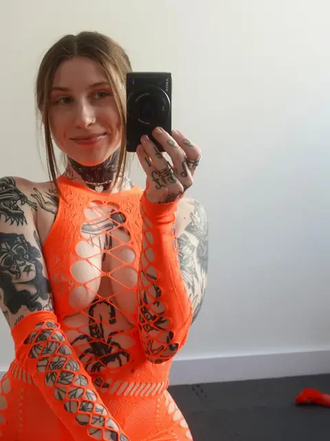 Sophie on OnlyFans
