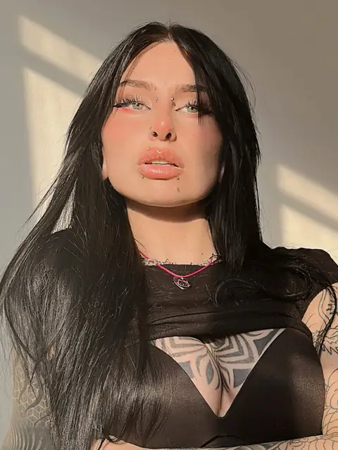 Isabella Bunnie on OnlyFans