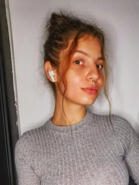 Sarah Taylor on OnlyFans
