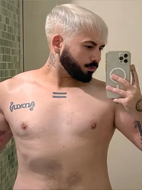 Ryu Schneider on OnlyFans